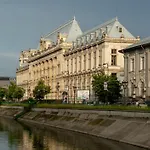 Live Apartment